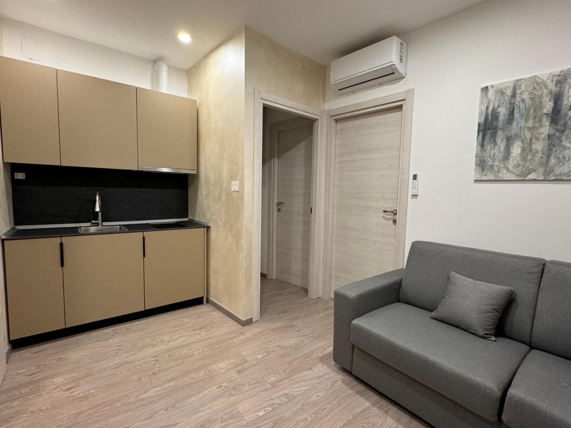Teatro Romano Suites Триест Екстериор снимка